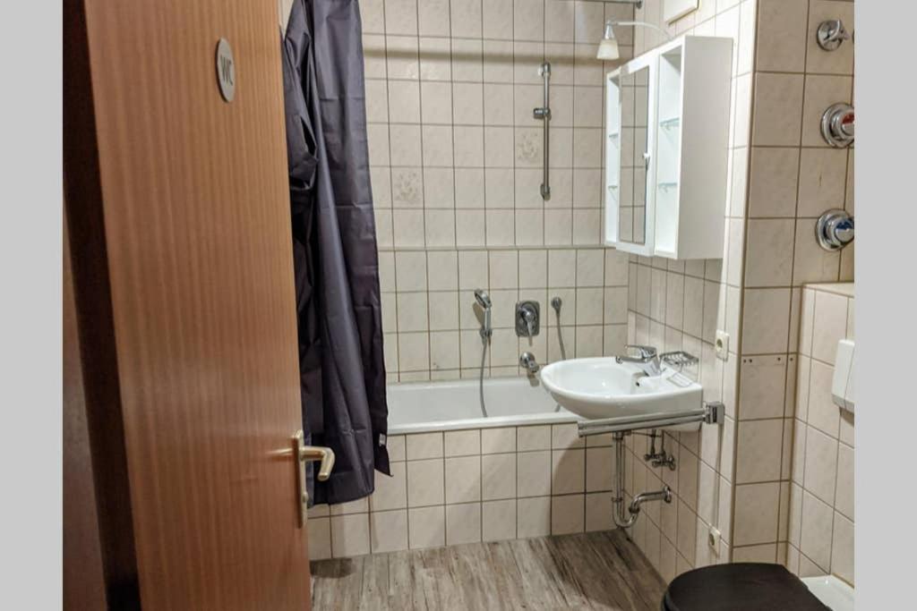 Ideale Messe/Airport Wohnung 15Min Fahrtweg Кирххайм-унтер-Тек Экстерьер фото
