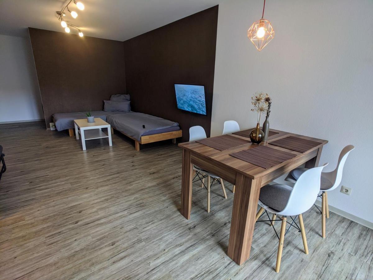 Ideale Messe/Airport Wohnung 15Min Fahrtweg Кирххайм-унтер-Тек Экстерьер фото